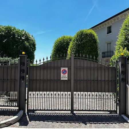 B&B Sul Garda 卡斯特努沃德加尔达 外观 照片