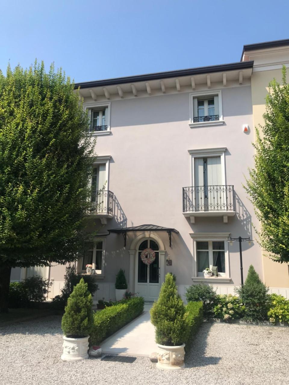 B&B Sul Garda 卡斯特努沃德加尔达 外观 照片